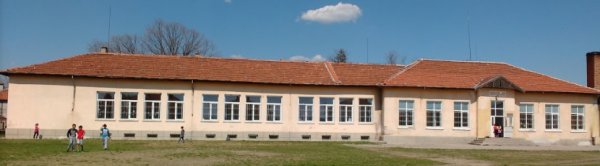 Основно училище Любен Каравелов Свиленград